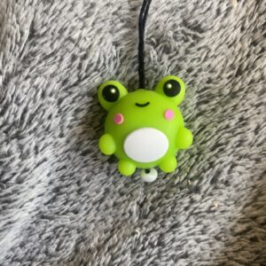 Collier à mâcher en forme de grenouille verte