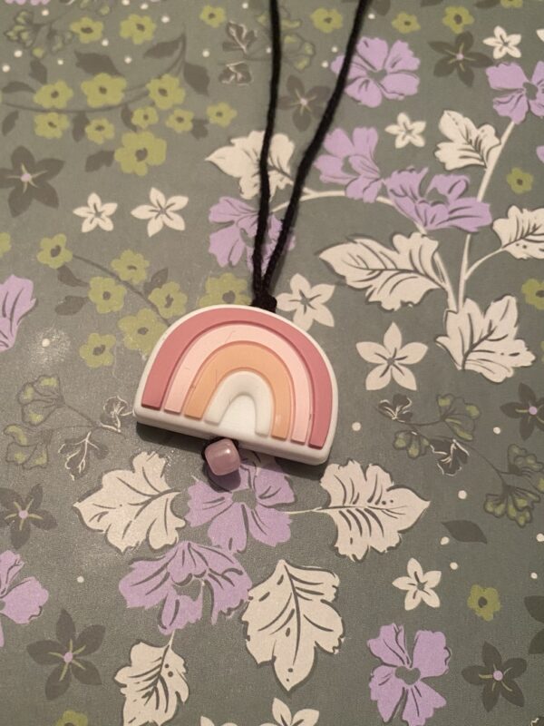 Collier à mâcher lesbien